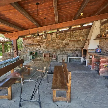 Garai Etxea, En La Montana *