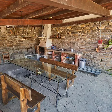 בית נופש Garai Etxea, En La Montana *