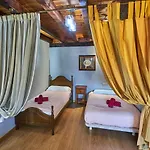 Garai Etxea, En La Montana *