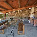 Garai Etxea, En La Montaña *