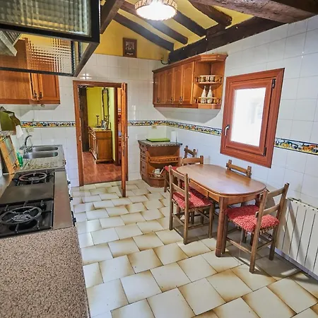 Garai Etxea, En La Montana Ferienhaus *
