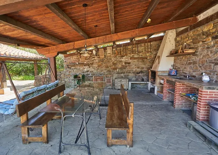 Garai Etxea, En La Montana *