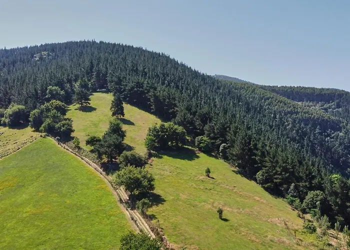 Garai Etxea, En La Montana Дом отдыха